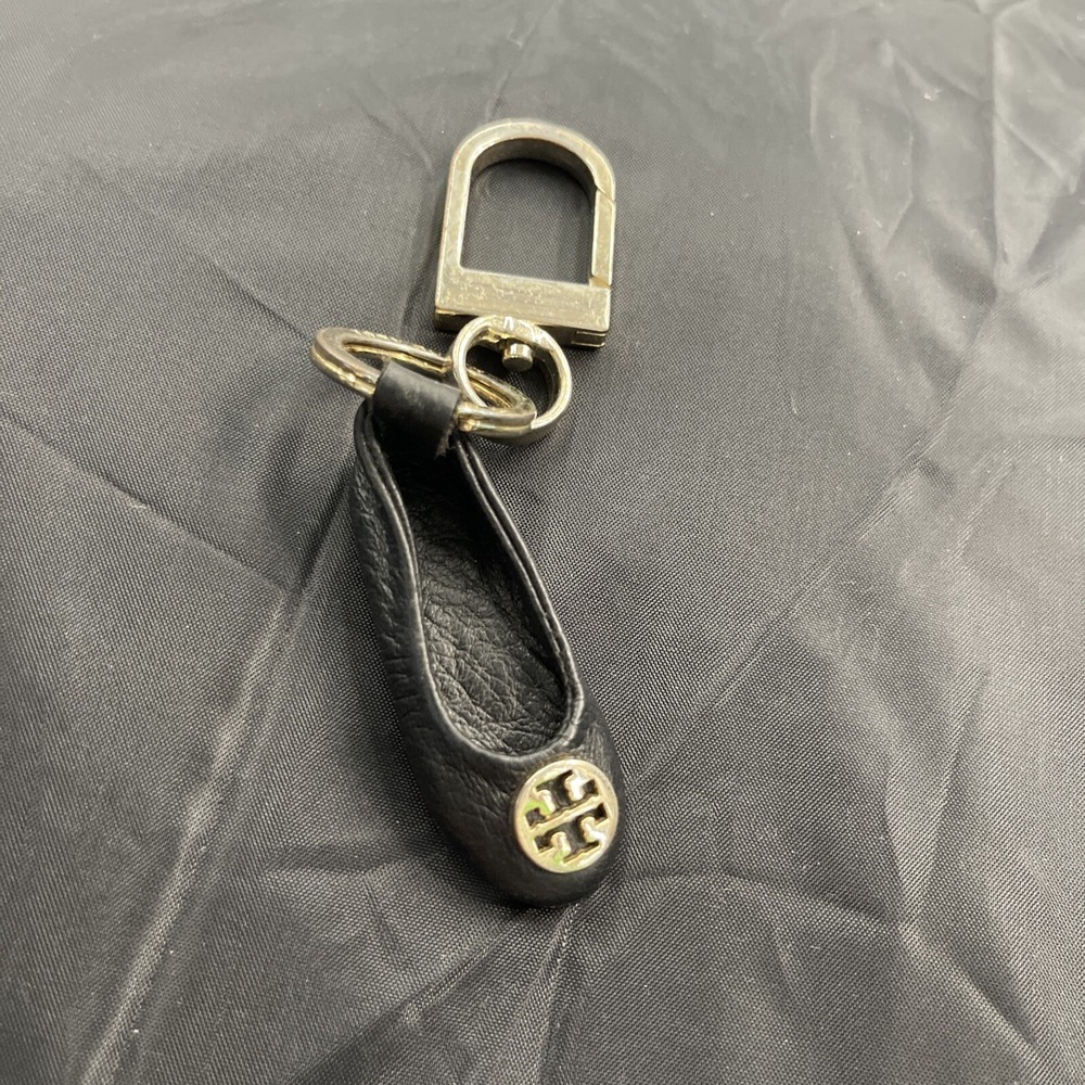 TORY BURCH - logo charm Leather Rare ballet‎ flat key fob black color H12